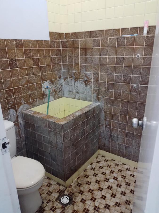 Welirang 20B Homestay - Max 2 Orang Per Kamar Маланг Екстериор снимка